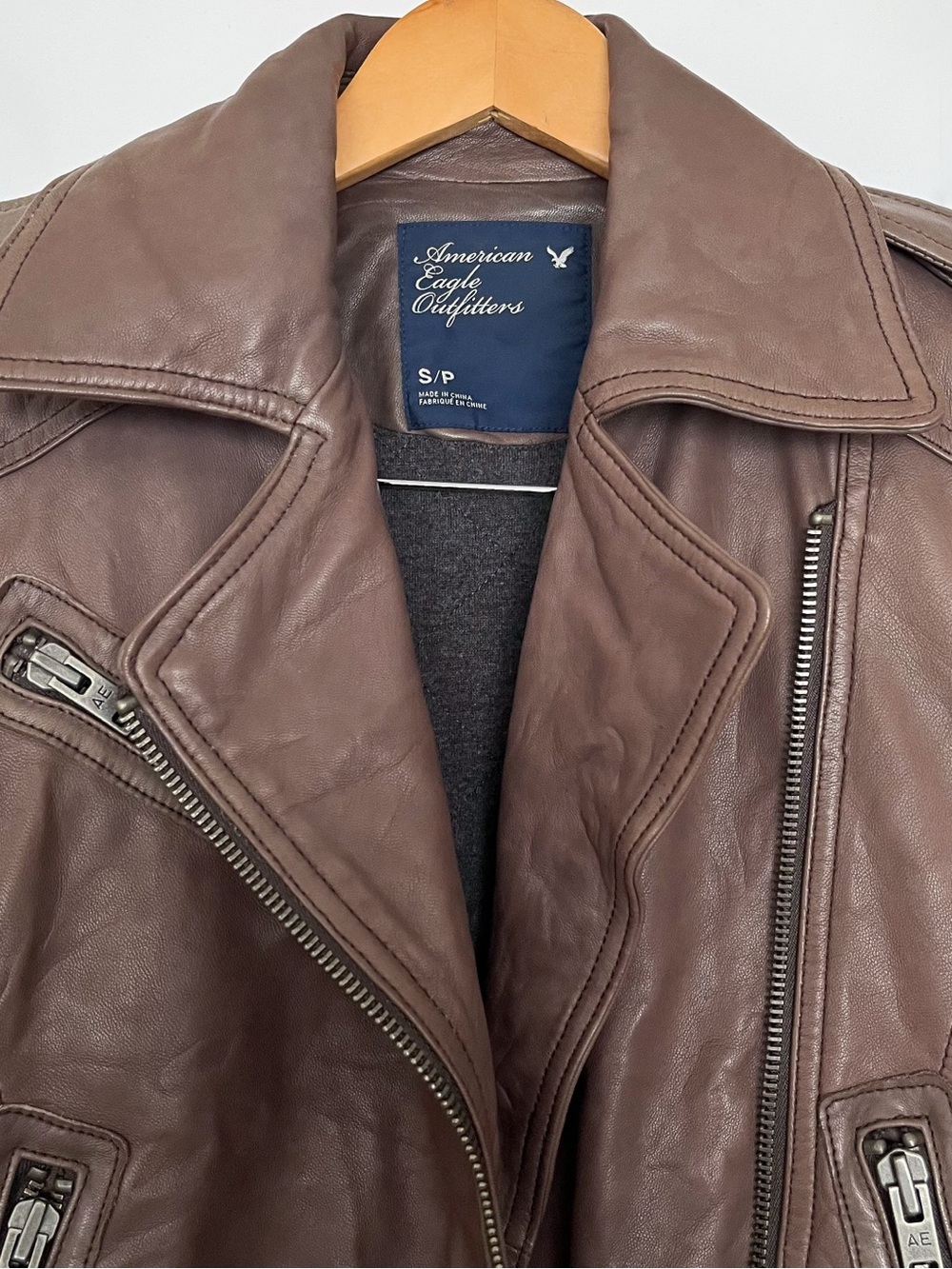 American Eagle Genuine Leather Bomber Jacket Elbow Patches Military Size Small - Picture 3 of 16